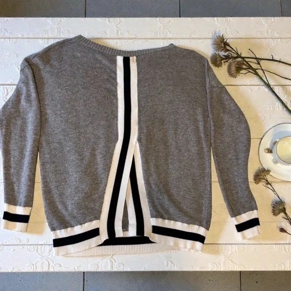 Anthropologie If by Sea Sweater - Picture 2 of 7